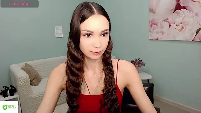 Snapshot of AmyJonas chatting on April 13, 2026, 5:00 am AmyJonas online show from April 13, 2026, 5:00 am