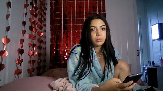 Snapshot of isabella048 chatting on September 30, 2025, 8:15 pm isabella048 online show from September 30, 2025, 8:15 pm