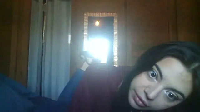 Snapshot of isabella048 chatting on September 14, 2025, 3:23 pm isabella048 online show from September 14, 2025, 3:23 pm