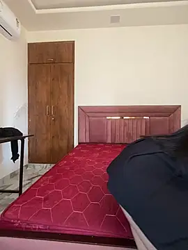 Emmy kapoor online show from January 12, 2026, 5:47 am