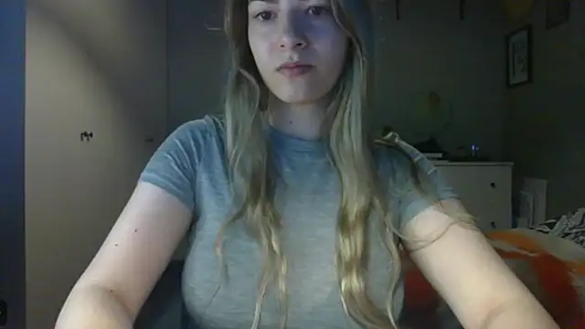 Snapshot of ROSIEx_sweet chatting on November 7, 2025, 7:57 am ROSIEx sweet online show from November 7, 2025, 7:57 am