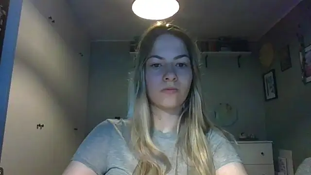 Snapshot of ROSIEx_sweet chatting on September 16, 2025, 6:47 am ROSIEx sweet online show from September 16, 2025, 6:47 am