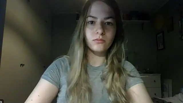 Snapshot of ROSIEx_sweet chatting on October 17, 2025, 6:39 am ROSIEx sweet online show from October 17, 2025, 6:39 am