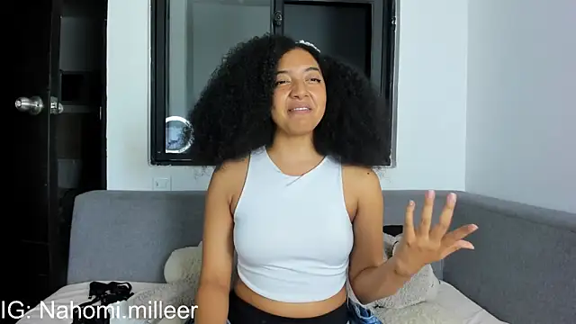 NAHOMI MILLER online show from December 19, 2025, 7:55 am