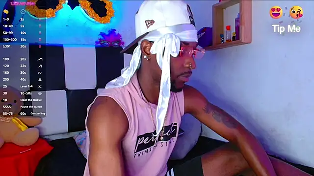 Aroonpapisex online show from March 27, 2026, 3:59 am