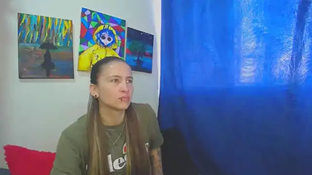 Snapshot of Leyla_Horny_Bg chatting on November 10, 2025, 9:20 pm Leyla Horny Bg online show from November 10, 2025, 9:20 pm