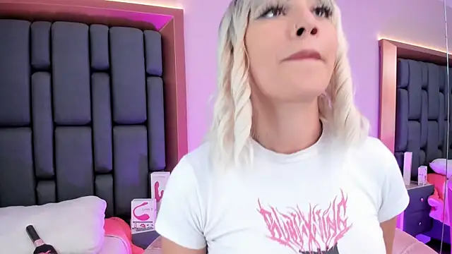 MadissonRey online show from March 11, 2025, 6:41 pm