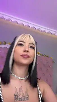 MadissonRey online show from March 14, 2026, 1:28 pm