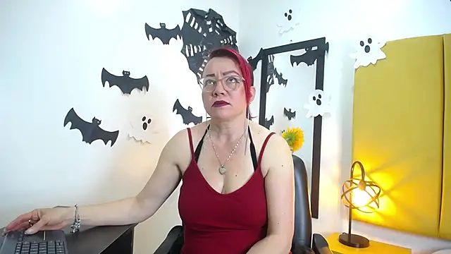 Snapshot of Lupiita223 chatting on October 22, 2025, 12:48 pm Lupiita223 online show from October 22, 2025, 12:48 pm