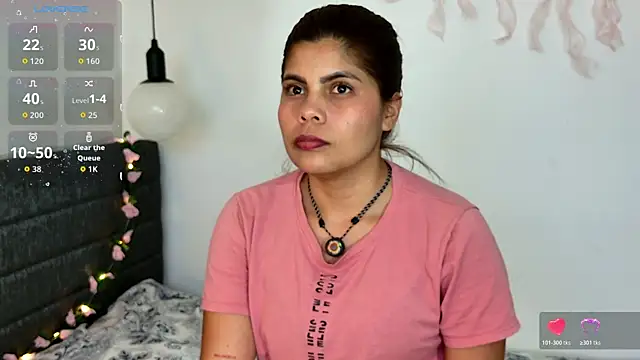 Snapshot of cutehanna1 chatting on February 12, 2026, 9:47 pm cutehanna1 online show from February 12, 2026, 9:47 pm