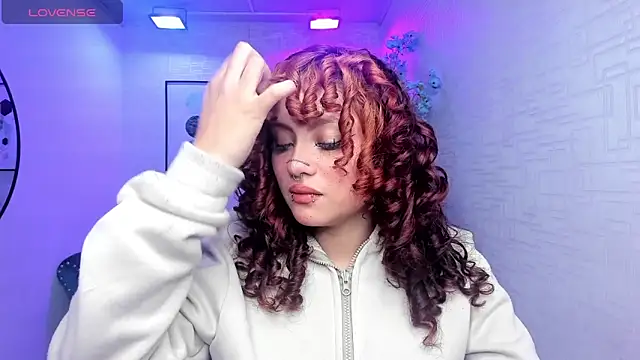 Theia moon online show from November 29, 2025, 1:33 pm