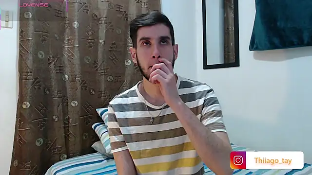 Snapshot of Thhiago_tay chatting on October 22, 2025, 3:33 pm Thhiago tay online show from October 22, 2025, 3:33 pm