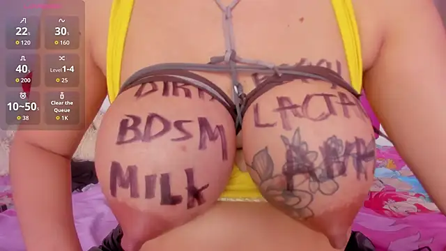 Venus Blackk online show from December 15, 2025, 5:52 pm