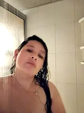 Snapshot of Neve_Collins chatting on March 13, 2025, 3:28 pm Neve Collins online show from March 13, 2025, 3:28 pm