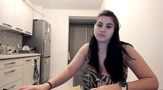 bbruneta37 online show from January 8, 2025, 9:01 pm