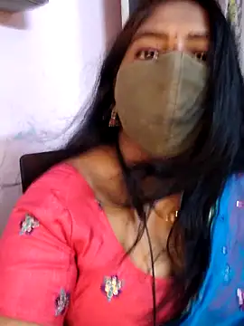 Snapshot of RomeoJuliet345 chatting on April 20, 2026, 4:52 pm RomeoJuliet345 online show from April 20, 2026, 4:52 pm