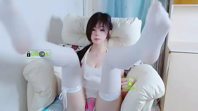 xiyao1314 online show from April 3, 2026, 2:29 am