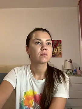 MiraMiss online show from September 28, 2025, 7:26 am