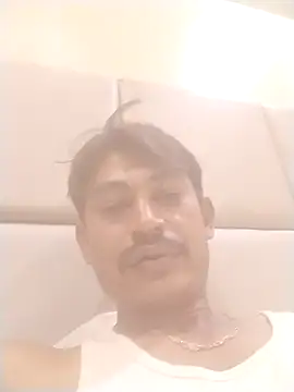 Snapshot of jenilmax chatting on September 13, 2025, 6:30 pm jenilmax online show from September 13, 2025, 6:30 pm