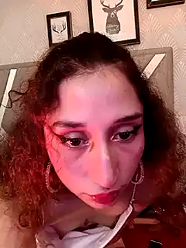 Snapshot of Queenjenn__ chatting on February 16, 2025, 4:09 am Queenjenn online show from February 16, 2025, 4:09 am