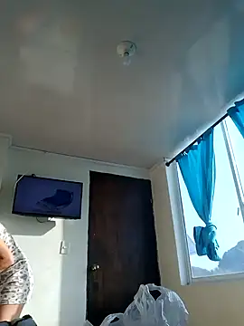 SAMANTA 09- online show from February 6, 2025, 1:10 pm