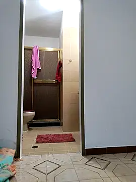 Snapshot of Alison_fitness chatting on January 14, 2026, 11:41 pm Alison fitness online show from January 14, 2026, 11:41 pm