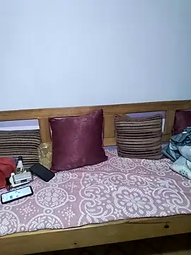 Snapshot of Alison_fitness chatting on December 16, 2025, 1:43 am Alison fitness online show from December 16, 2025, 1:43 am