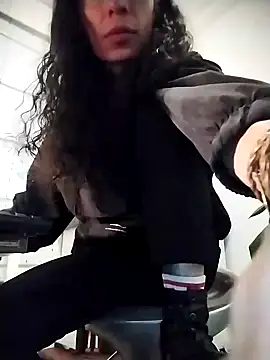 Snapshot of Mugiwara666 chatting on January 30, 2025, 8:31 pm Mugiwara666 online show from January 30, 2025, 8:31 pm