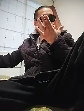 Snapshot of Mugiwara666 chatting on February 7, 2025, 8:42 pm Mugiwara666 online show from February 7, 2025, 8:42 pm