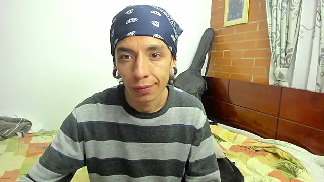 Snapshot of Mugiwara666 chatting on February 15, 2025, 3:52 am Mugiwara666 online show from February 15, 2025, 3:52 am