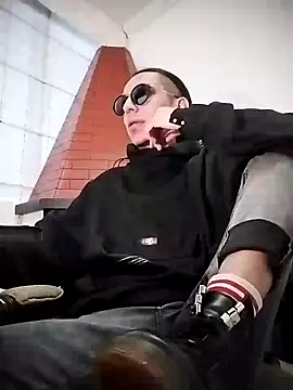 Snapshot of Mugiwara666 chatting on February 3, 2025, 9:50 pm Mugiwara666 online show from February 3, 2025, 9:50 pm