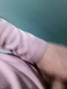 Steve98768 online show from December 8, 2024, 1:08 am