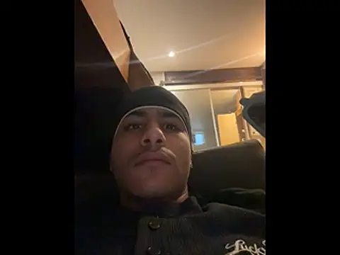 johnycash21 online show from April 3, 2026, 12:22 pm