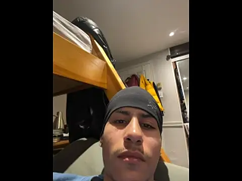 johnycash21 online show from March 10, 2026, 8:29 am