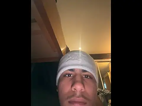 johnycash21 online show from March 11, 2026, 12:10 pm