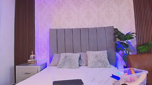 MeganCruzGB online show from March 11, 2025, 10:42 pm