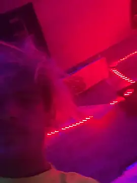 Snapshot of SexyLuke69966 chatting on December 14, 2024, 8:34 am SexyLuke69966 online show from December 14, 2024, 8:34 am