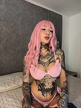 Evangeline hell  online show from December 12, 2024, 5:10 am