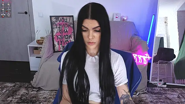 Tiffany lab online show from November 10, 2025, 2:22 pm