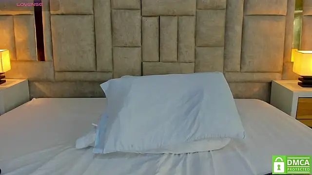 valtira nova online show from March 24, 2026, 7:36 pm