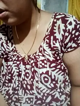 Super-Couple online show from May 12, 2026, 3:51 pm