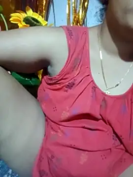 Super-Couple online show from May 17, 2026, 4:51 pm