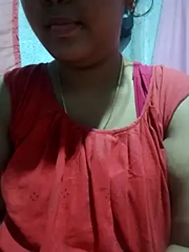 Super-Couple online show from February 18, 2026, 4:47 pm