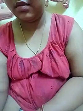 Super-Couple online show from May 29, 2026, 4:02 pm