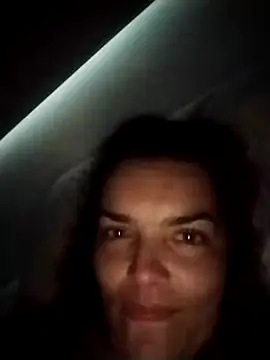 Snapshot of escritorasafada chatting on February 7, 2026, 9:06 am escritorasafada online show from February 7, 2026, 9:06 am