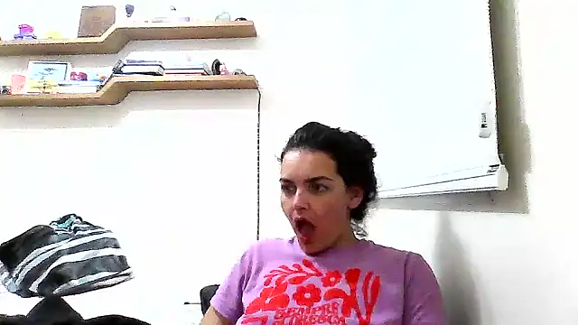 Snapshot of escritorasafada chatting on September 22, 2025, 1:22 am escritorasafada online show from September 22, 2025, 1:22 am