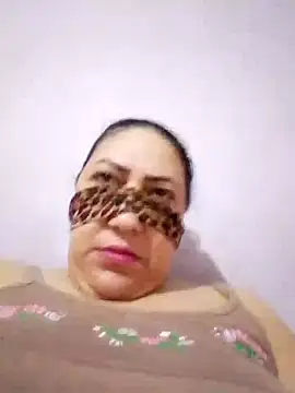 Snapshot of Osha10 chatting on December 26, 2024, 12:25 am Osha10 online show from December 26, 2024, 12:25 am