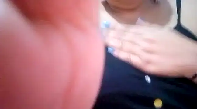 Snapshot of Osha10 chatting on December 22, 2024, 8:58 pm Osha10 online show from December 22, 2024, 8:58 pm