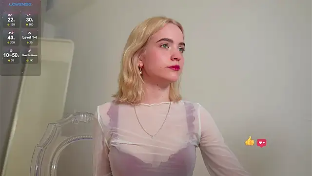 Snapshot of lolly_pie chatting on March 21, 2025, 3:24 pm lolly pie online show from March 21, 2025, 3:24 pm