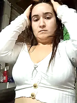 Snapshot of alexax0 chatting on February 19, 2025, 11:57 pm alexax0 online show from February 19, 2025, 11:57 pm